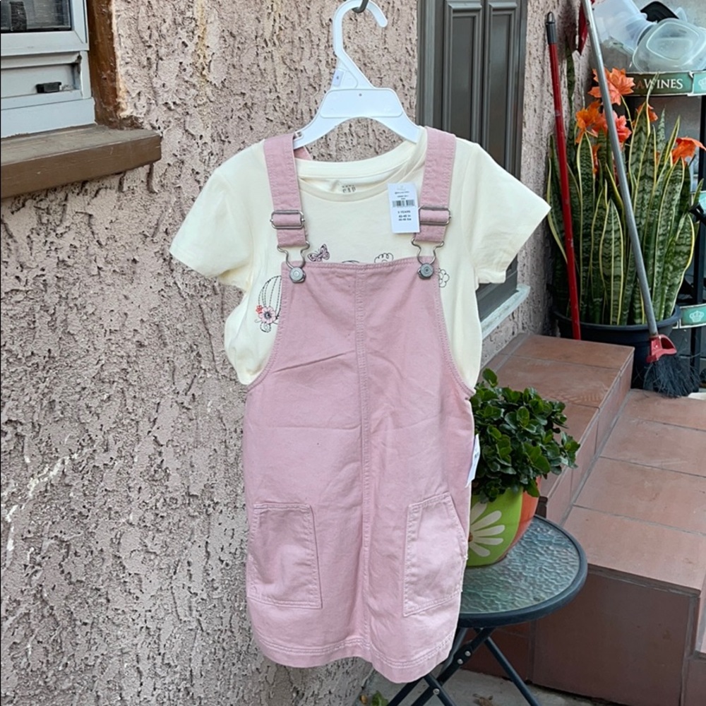 Gap jumper skirt and shirt